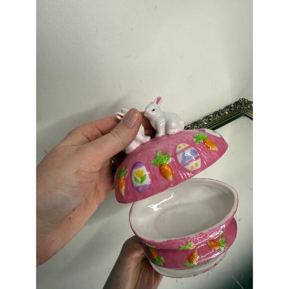 Vintage Trinket Box Pink Easter Egg Shaped Bunny Rabbits Top 4" Tall Ceramic - Picture 3 of 10
